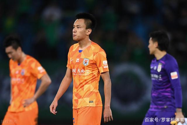 梅西：客场踢拜仁不容易 但我们有能力完成逆转